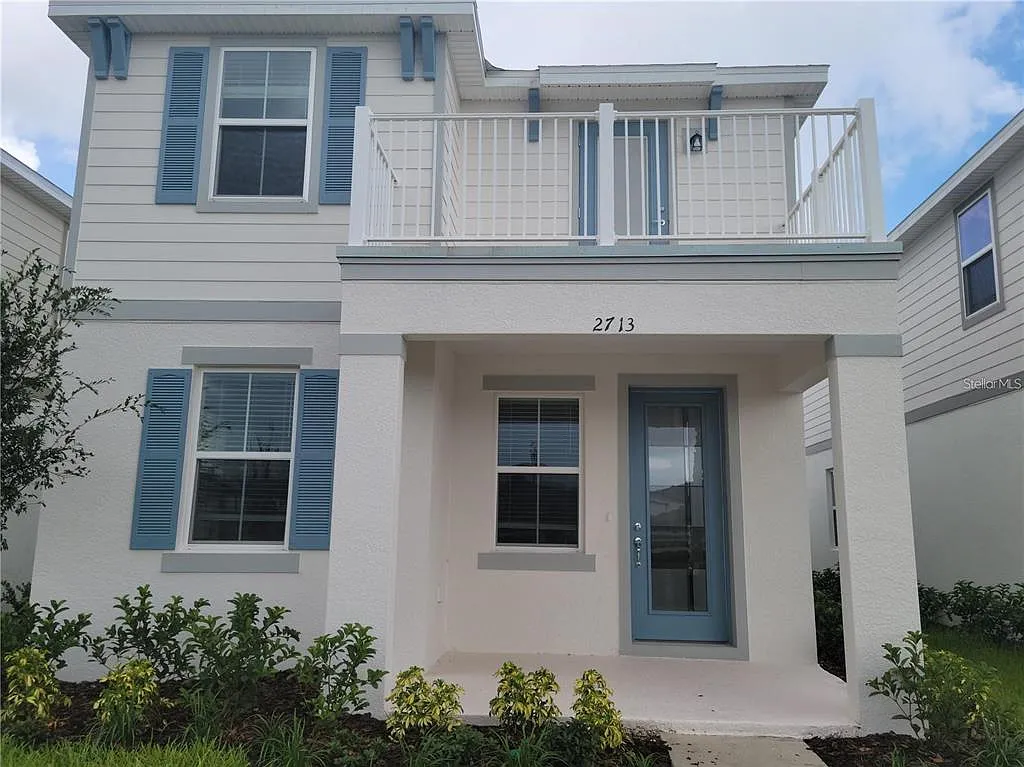 3 bed, 3.5 bath, 1748 sqft, $2,395 — Photo 1