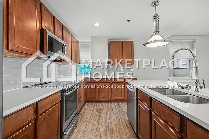 525 W Lafayette Blvd #16E — Photo 8
