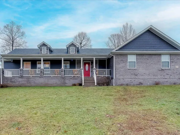453 Lafayette Cir, Irvine, KY 40336