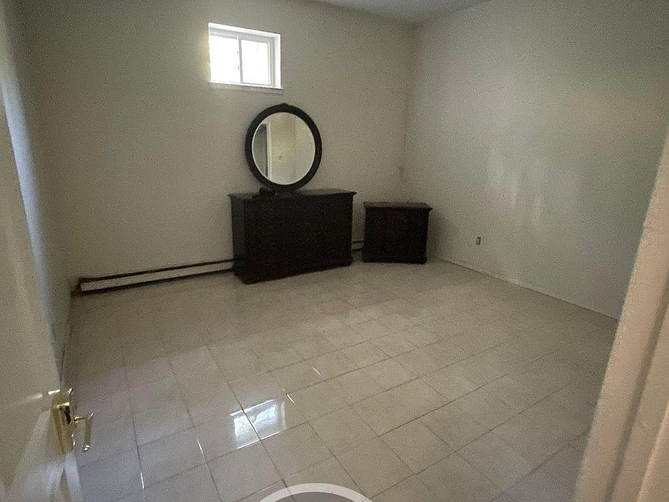 1st image of 2370 Bruner Ave Floor 1