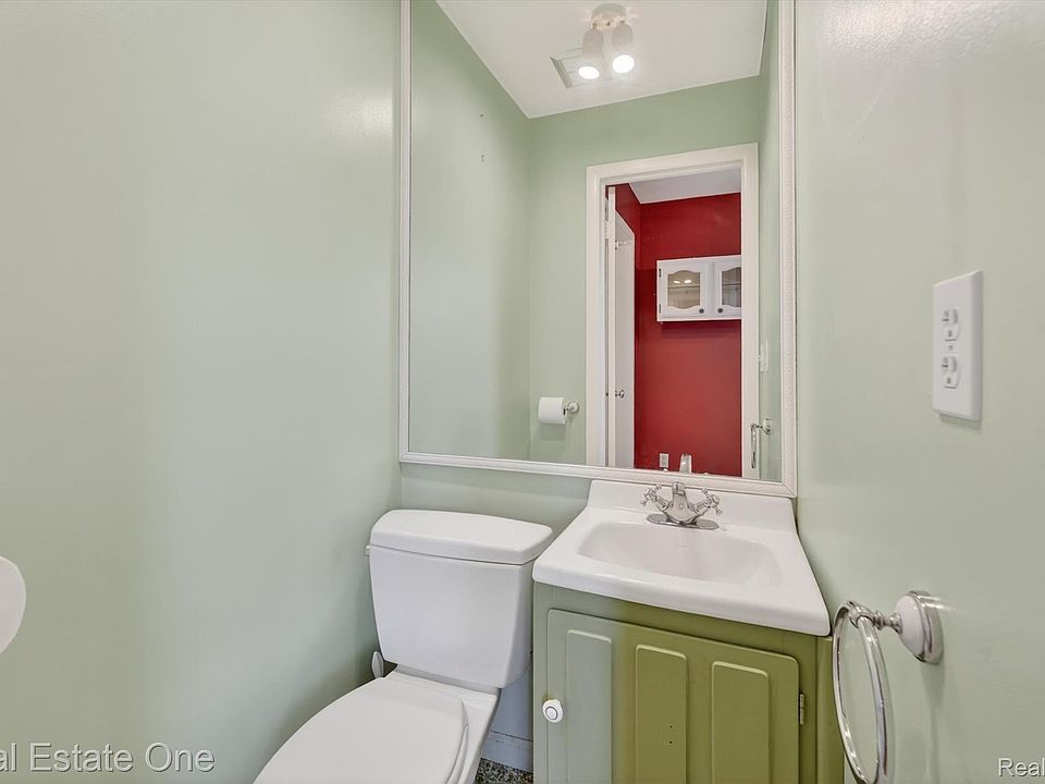 3920 Wint Rd, photo 18