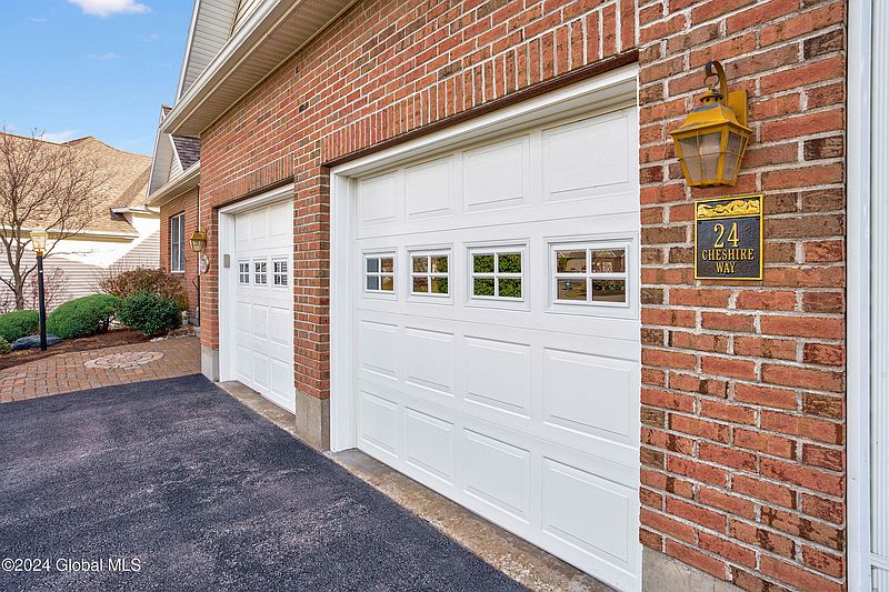 4th image of 24 Cheshire Way
