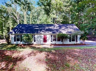 5308 Westrock Dr, Pfafftown, NC 27040