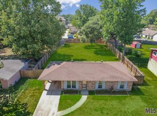 555 Burgin Ave, Baton Rouge, LA 70808