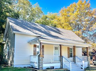 113 N Patterson St, Statesville, NC 28677