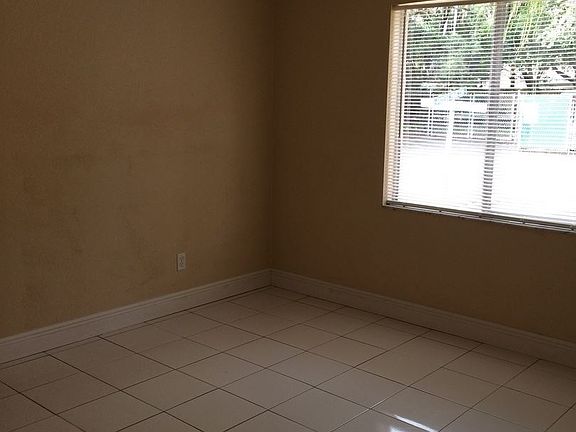 4th image of 7511 Pitch Pine Cir #128