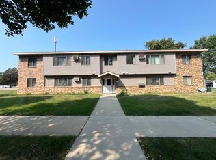 415 E Luverne St APT 8, Luverne, MN 56156