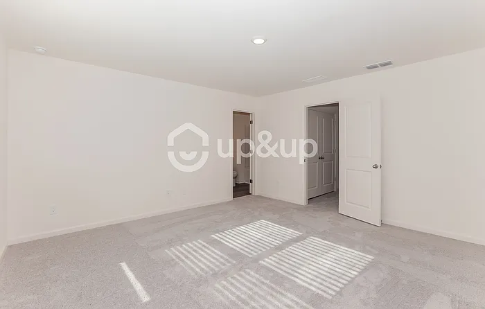110 Rydal Way — Photo 2