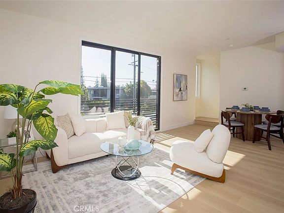 5th image of 1025 La Cadena Ave #A