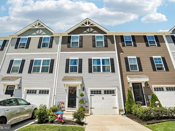 41 Burr St, Williamstown, NJ 08094