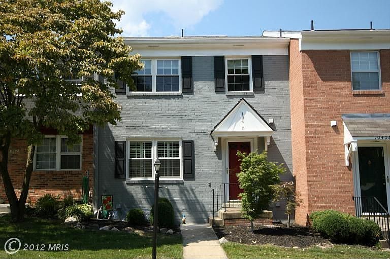 1st image of 10410 Armstrong St