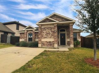 5703 Saint Sylvia Loop, Laredo, TX 78046