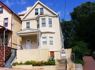 33 Tappan St, Kearny, NJ 07032