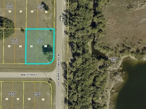 4001 NW 37th St, Cape Coral, FL 33993