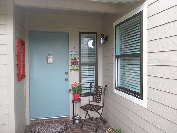2nd image of 5225 Imperial Lakes Blvd APT 3