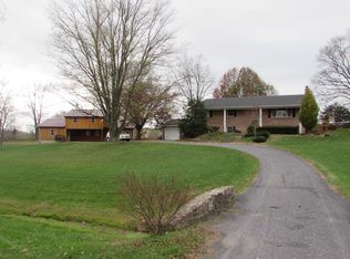 168 Laurel Rd, East Earl, PA 17519