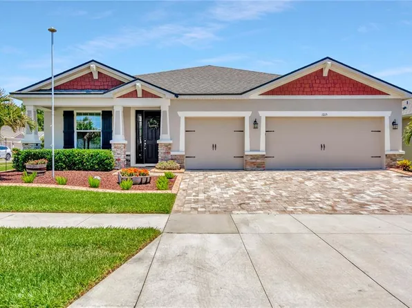 1015 Lee Shore St, Valrico, FL 33594