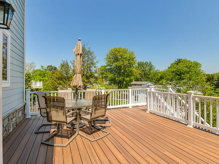 41 DECK-SMALL_05062026