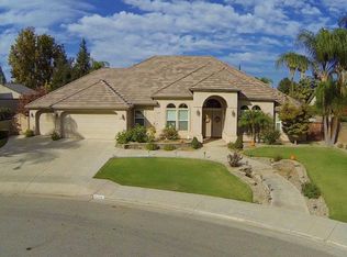 2708 W Menlo Ave, Fresno, CA
