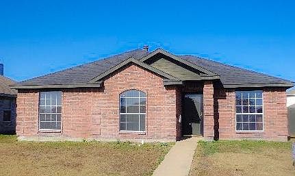 1st image of 1525 Allen Dr
