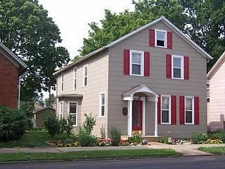 1st image of 152 E 6th Ave