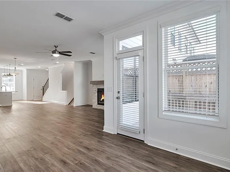 1115 Larkin Dr — Photo 12