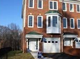 10508 Erik Charles Ct, Fairfax, VA 22015