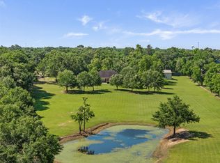 324 Howard St, Sealy, TX 77474