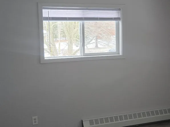 520 Marc Dr Suite 2, Saint Charles, MI 48655