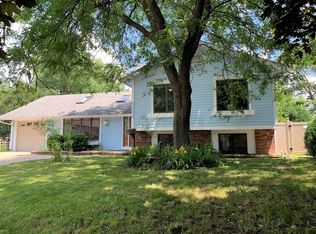 5982 Danby Ct, Hanover Park, IL 60133