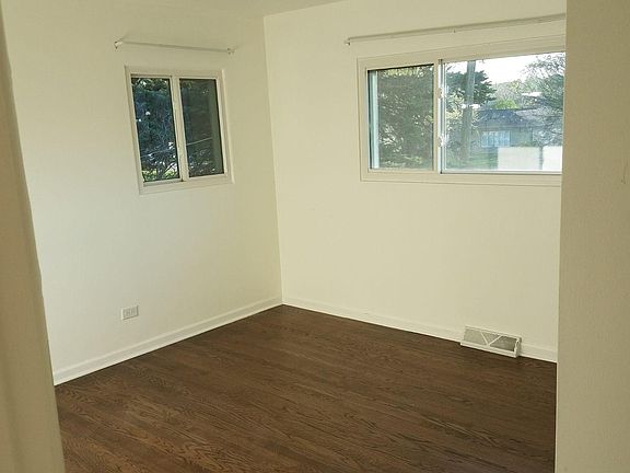 5th image of 1291 S Lawler Ave