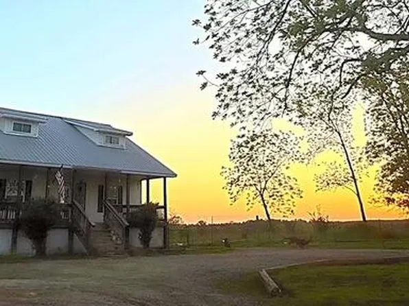 9386 County Road 2660, West Plains, MO 65775