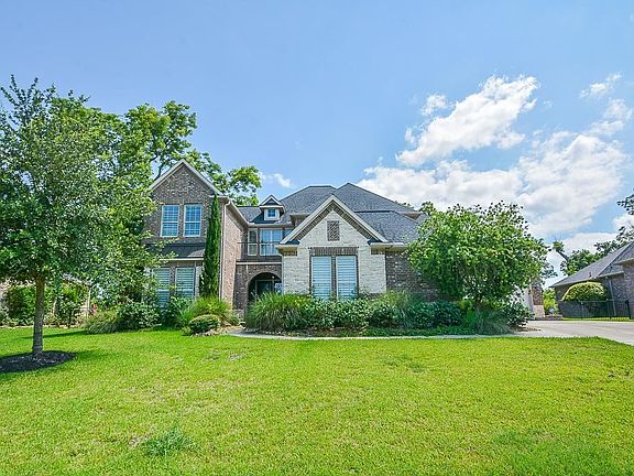 3rd image of 32319 Waterford Crest Ln