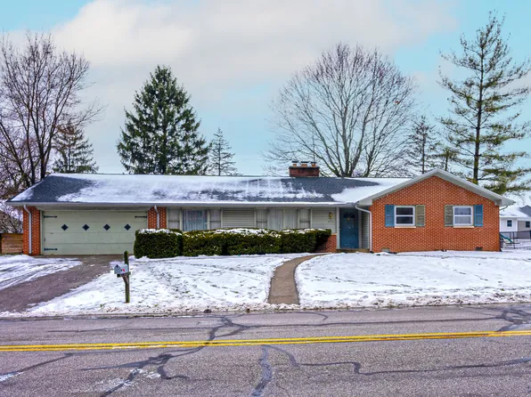 2213 Indian Trail Dr, West Lafayette, IN 47906