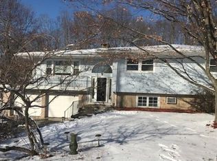 1744 Strawberry Rd, Mohegan Lake, NY 10547