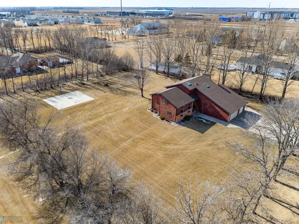 3402 56th Ave S, Frontier, ND 58104