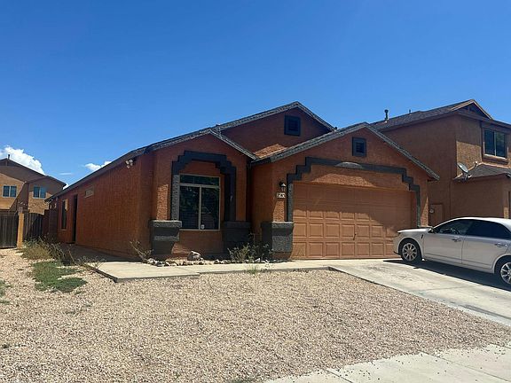 3rd image of 2383 E Calle Joya De Ventura