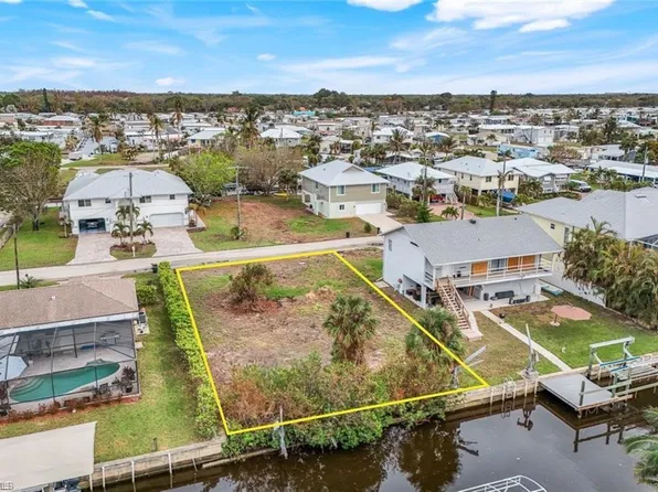 24533 Redfish ST, BONITA SPRINGS, FL 34134