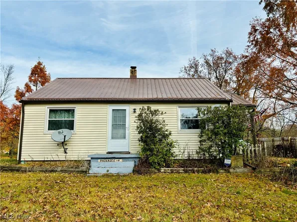 3195 Mayfair Rd, Akron, OH 44312