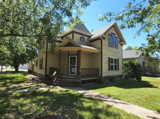 221 E 7th Ave, Mitchell, SD 57301