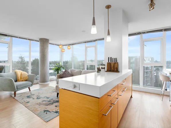 2770 Sophia St #709, Vancouver, BC V5T 0A4