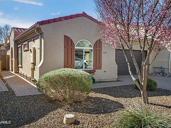 3rd image of 627 HAYNES Drive