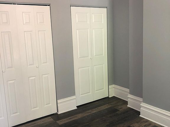 2nd image of 194 N Pearl St APT 2