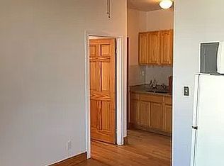 374 10th St #2R, Brooklyn, NY 11215