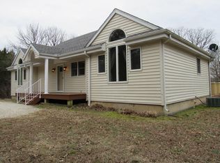 3381 S 155th Rd, Bolivar, MO 65613