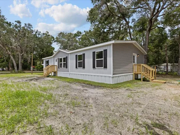 16741 NW 85th Ter, Fanning Springs, FL 32693
