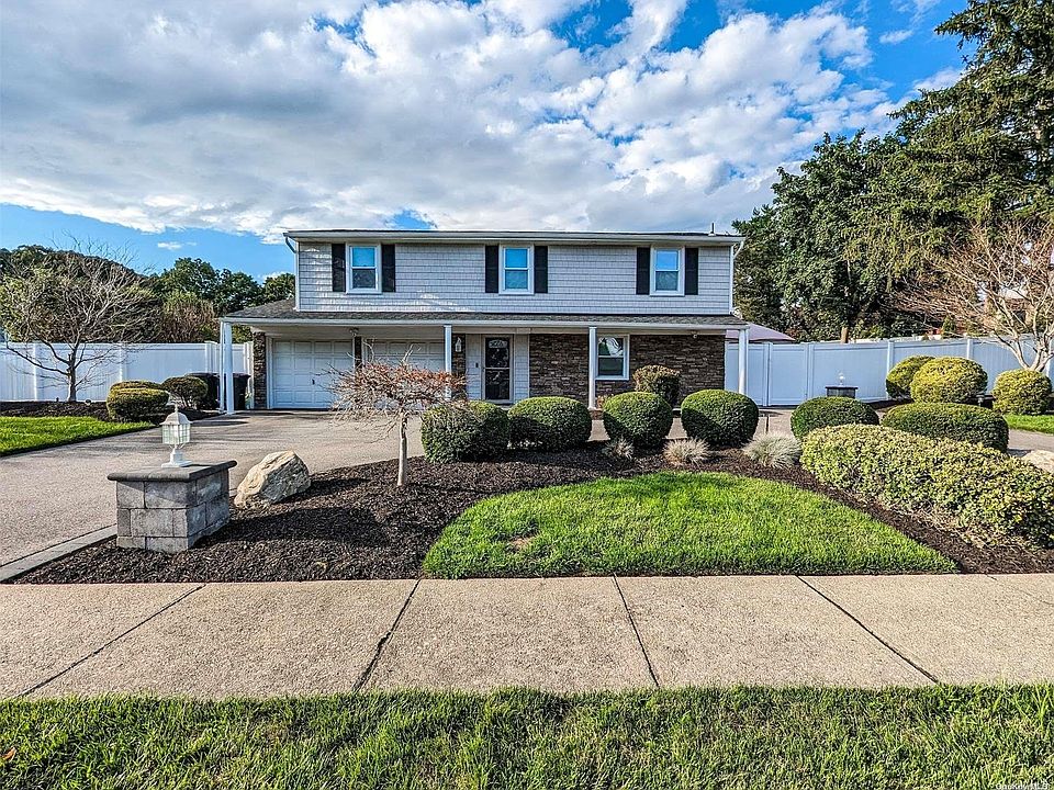 1st image of 19 Beauregard Drive