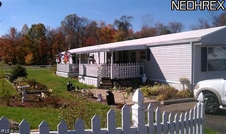 1st image of 1840 Barnhill Rd