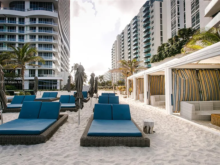 4001 S Ocean Dr #1 — Photo 41