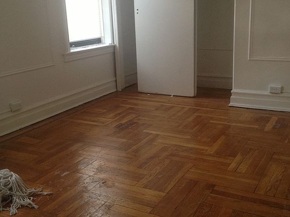 3rd image of 9016 171st St APT 2C